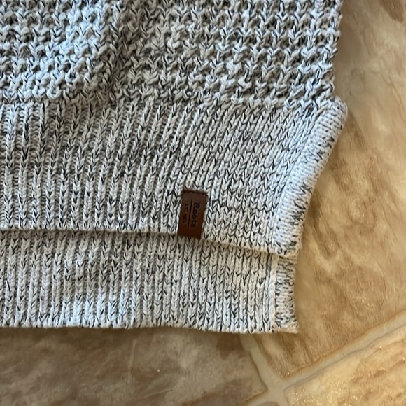 Roots Snowy Fox Mock Neck Sweater - Picture 2 of 5